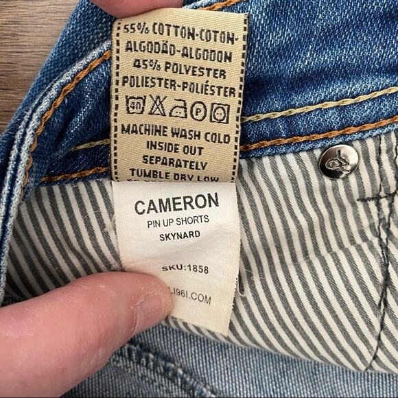 DL1961 Cameron Pin-Up Denim Cut Off Shorts 28 - Picture 8 of 8